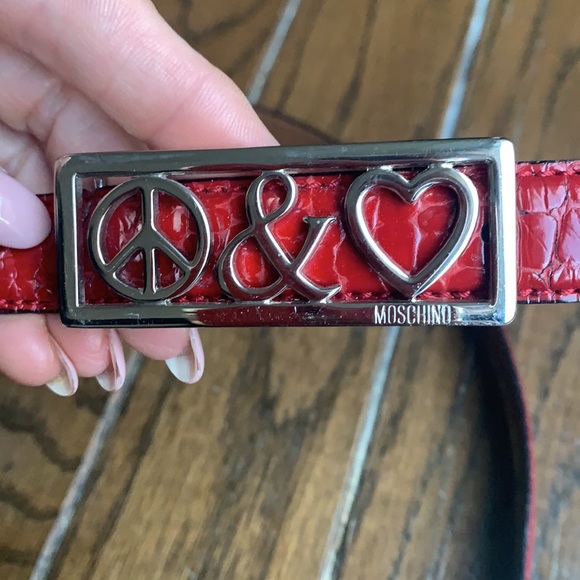 Moschino Accessories - ☮️❤️MOSCHINO BELT❤️☮️